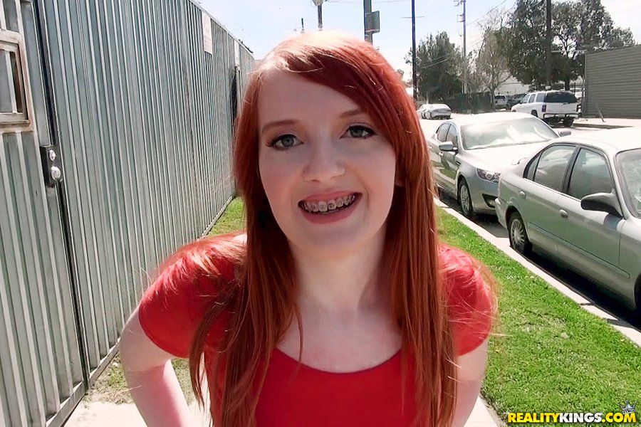 Blowjob braces