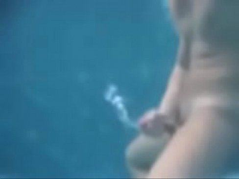 Teen underwater masturbation