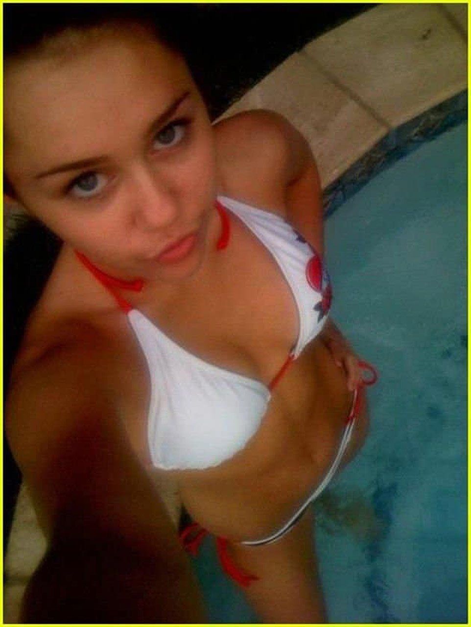 Young miley cyrus nude pictures