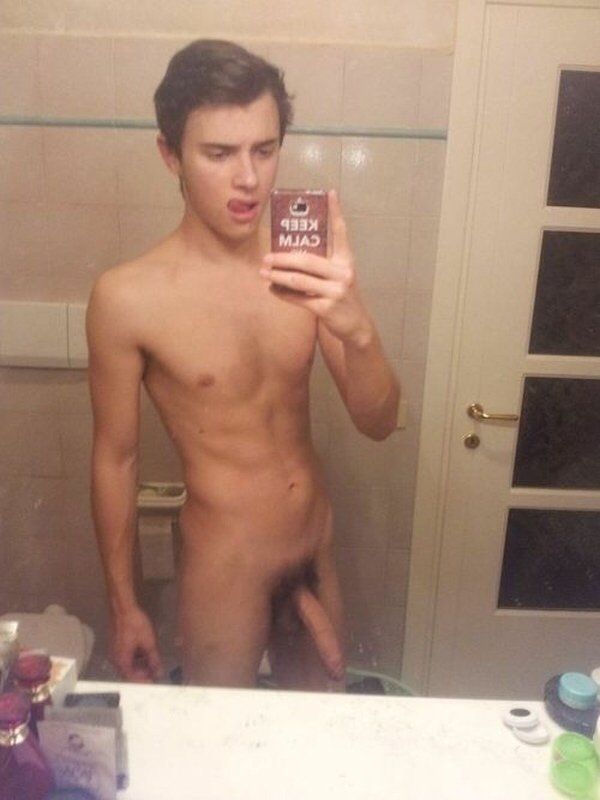 Hot young guy amateur self shot nude pics