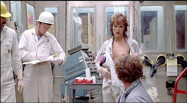 The K. reccomend Meryl streep naked scene