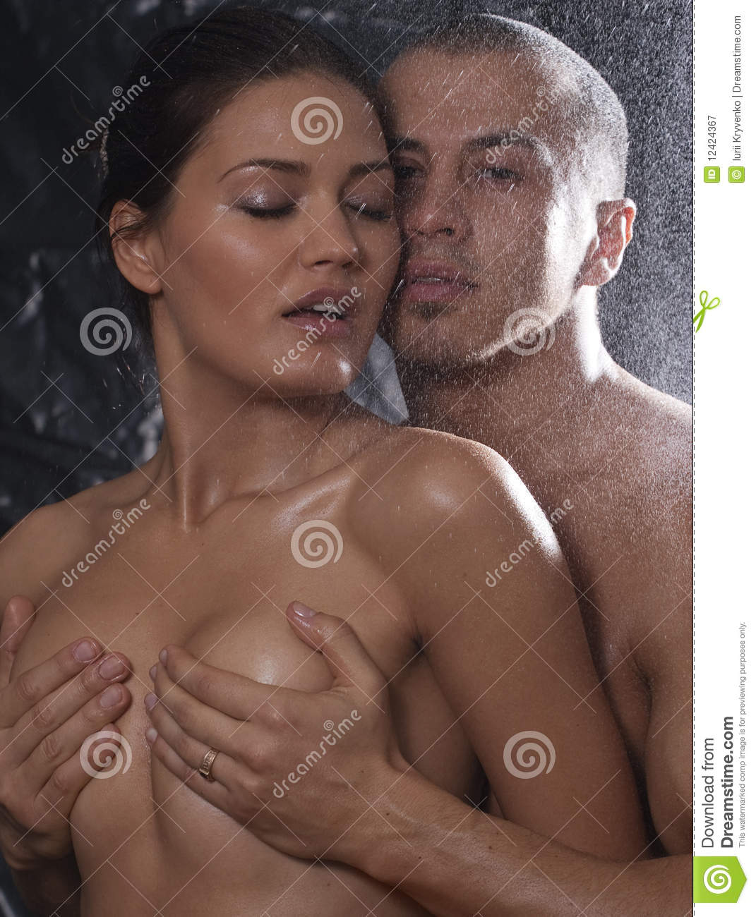 New Y. reccomend Holding boobs in shower