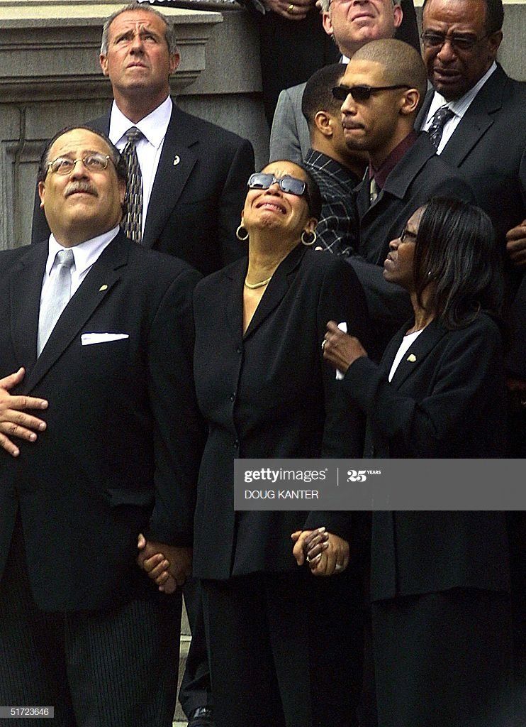 Aaliyahs funeral pictures