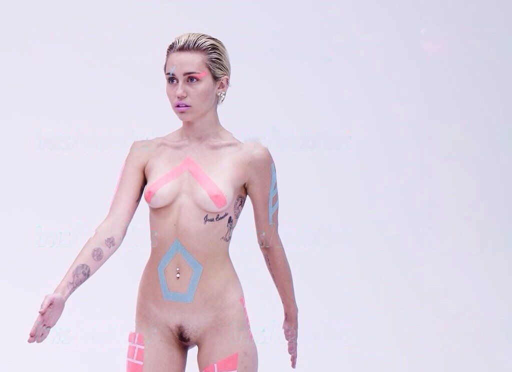 Hazy reccomend Miley crys naked