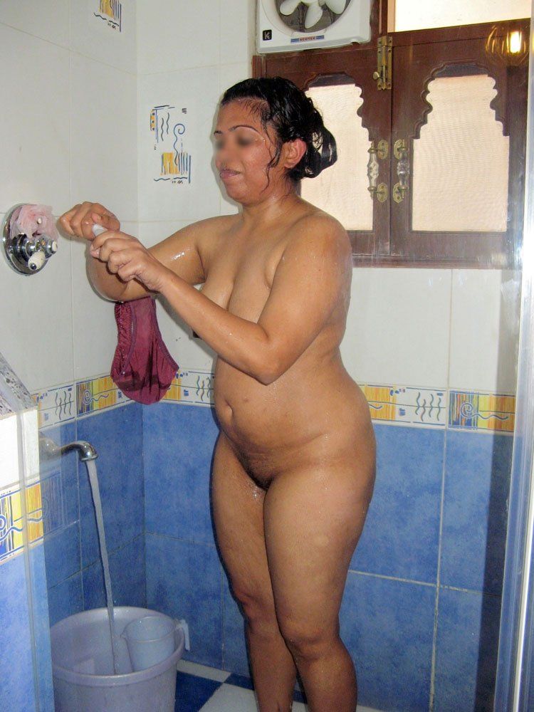 best of Shower in woman Desi nude