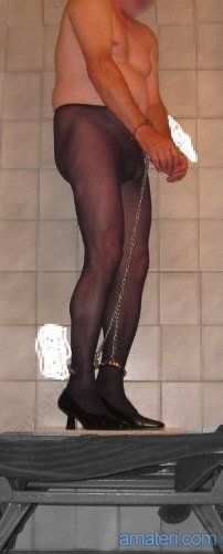 Volna a pantyhose