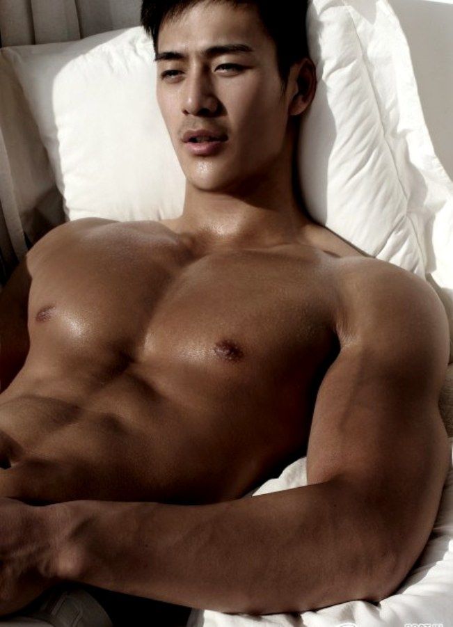 The T. reccomend Hot naked korean guy
