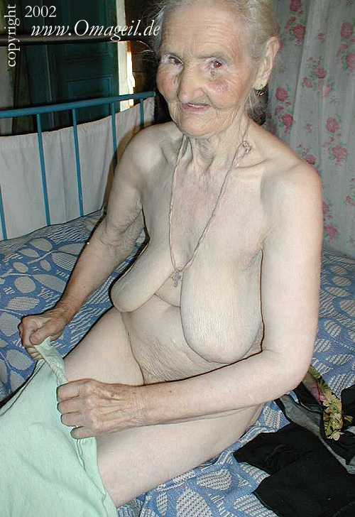 Old Old Naked Granny XXX Se