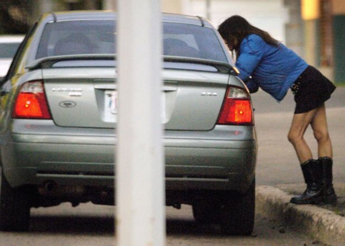 drive thru attendant fuck.