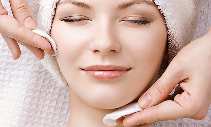 Ayurvedic facial treatment