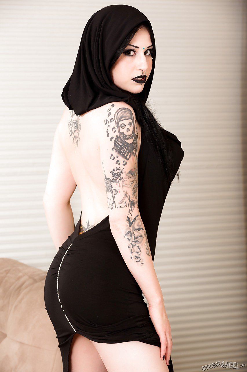 Thunder reccomend Naked goth with tattoos